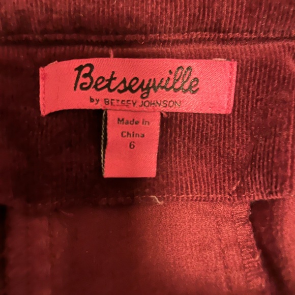 Betsey Johnson Burgundy blazer/ jacket with Button Accents - Picture 5 of 6